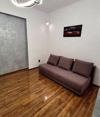 Modern Studio At Unirii บูคาเรสต์ ภายนอก รูปภาพ