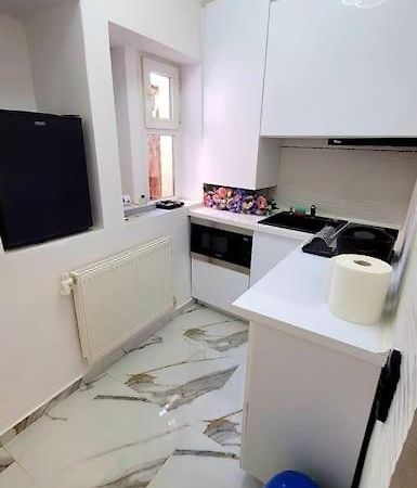 Modern Studio At Unirii บูคาเรสต์ ภายนอก รูปภาพ