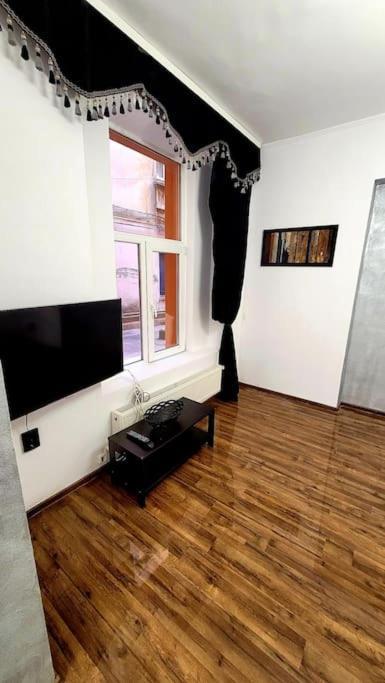 Modern Studio At Unirii บูคาเรสต์ ภายนอก รูปภาพ